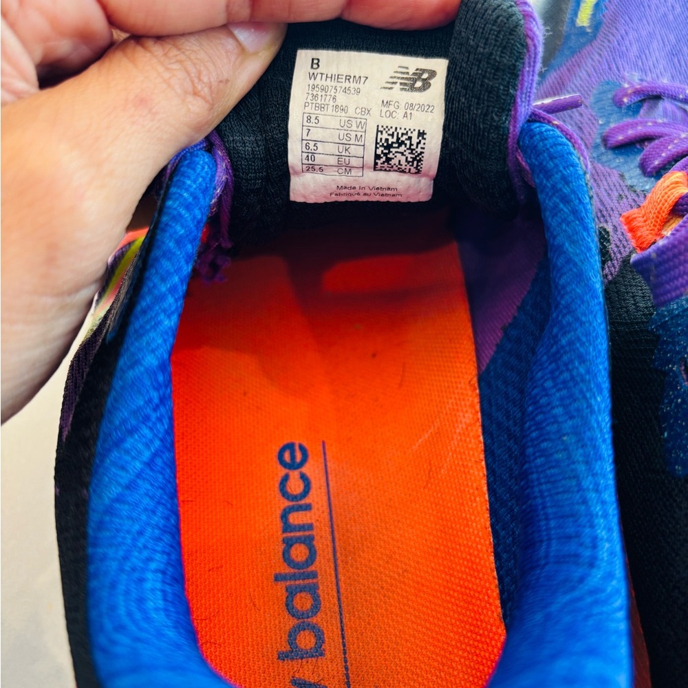 New Balance Fresh Foam X Hierro V6 Trail Running Sneakers color purple/poppy 8.5 - Picture 9 of 10